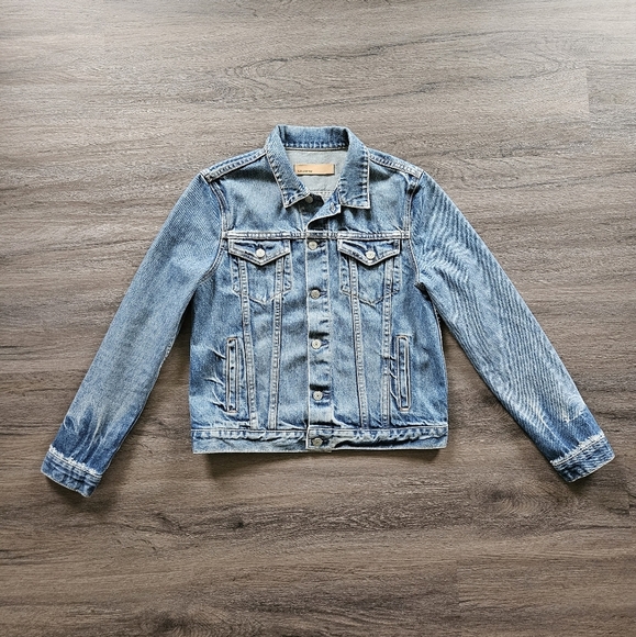 GRLFRND Bianca Oh Girl Wash Denim Trucker Jacket Size Medium - Picture 4 of 16